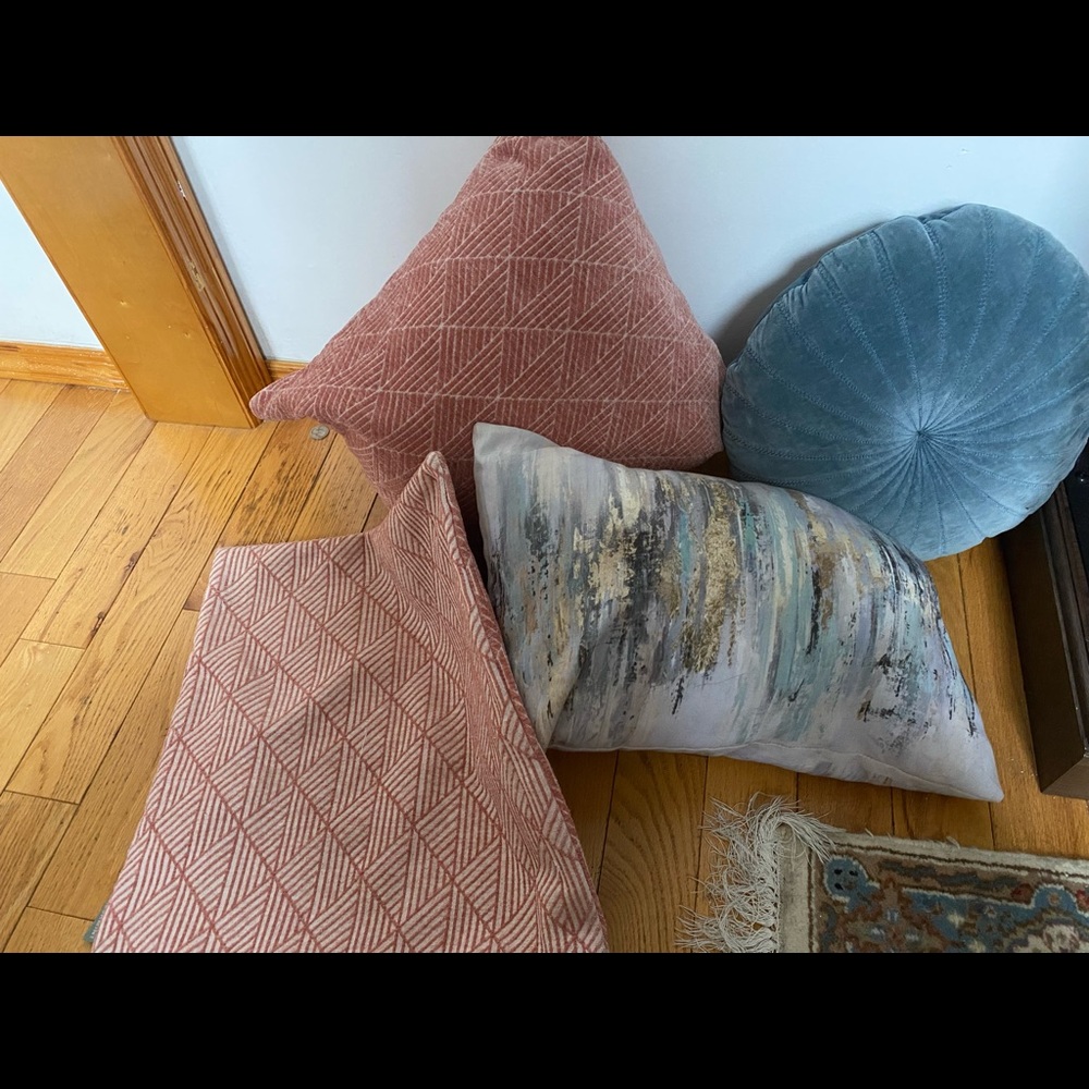 Throw pillows